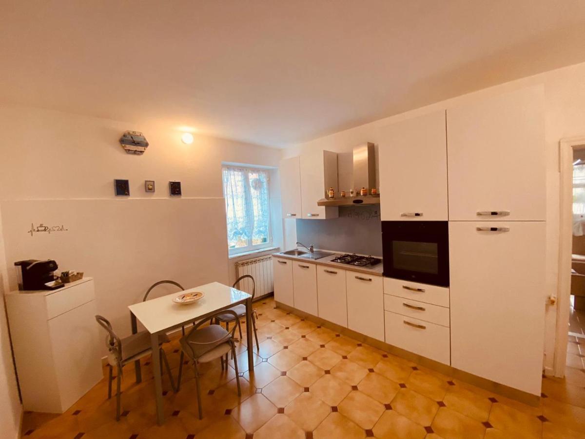 Casa Mariuccia A Due Passi Dal Mare Apartment Финале Лигуре Екстериор снимка
